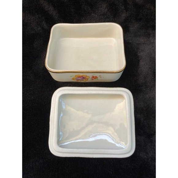 Limoges trinket box! - Picture 4 of 10